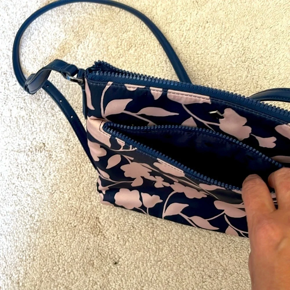 Kate Spade 2pc Blue & Blush Floral Karissa & Vine Set. PM